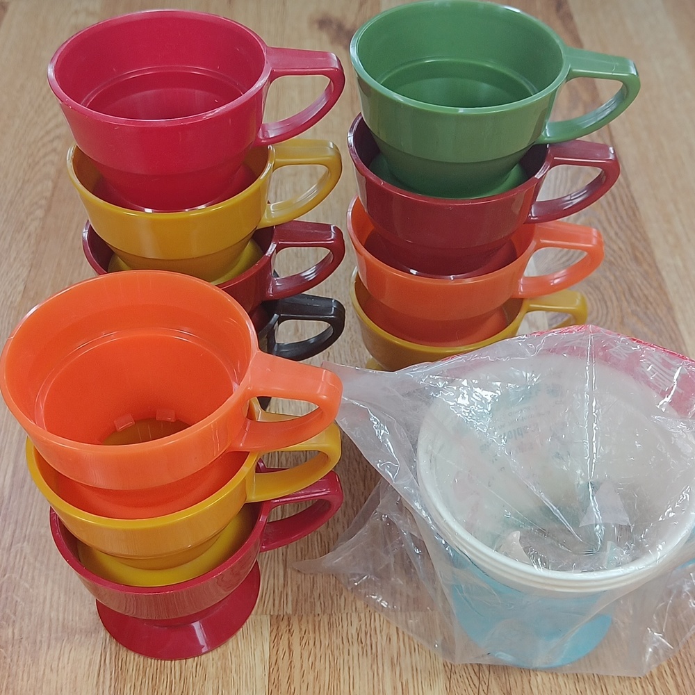80's plastic Solo Cozy Cup holders in assorted colors, Set of 12